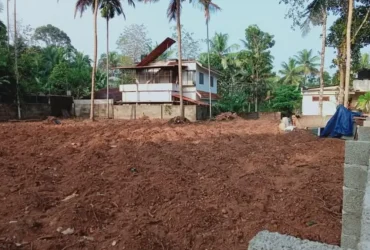 32 Cent land for sale near Vadakkekkara, Changanacherry 3.5 lakh per cent