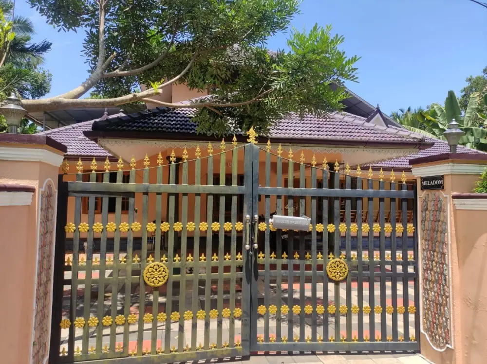 16.5 Cent land with 3 Bedroom attached House for sale near Kurichi, Mandiram 1.35 Crore negotiable